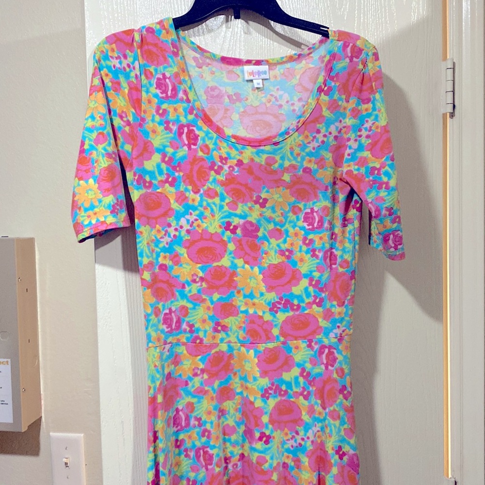LuLaRoe medium floral Ana